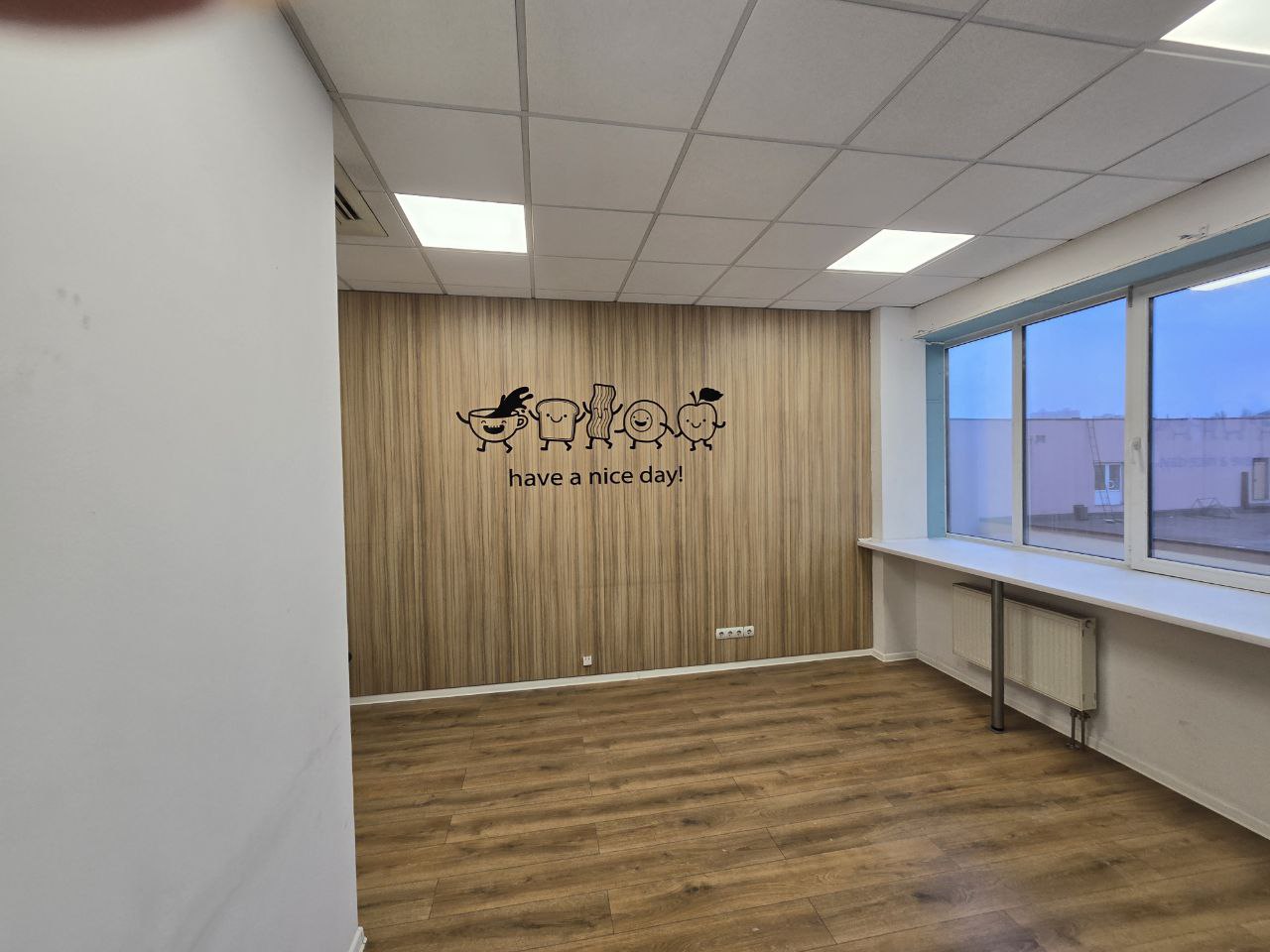 4 поверх 587,95